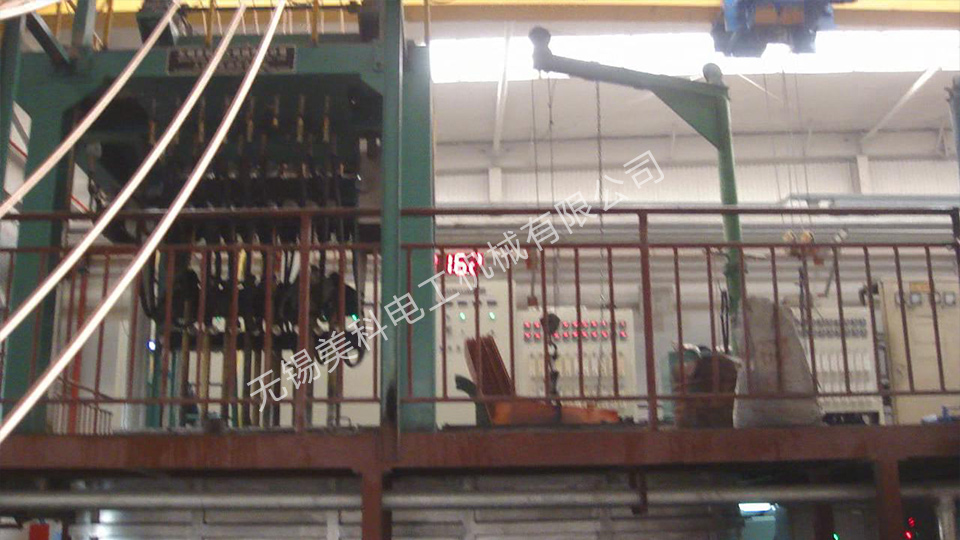 Upward continuous casting machine